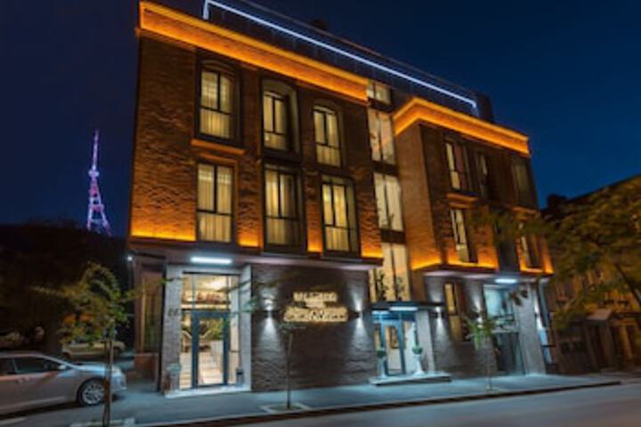 Hotel 3 of 7