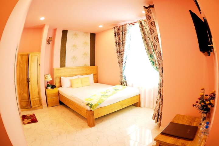 Room 19 of 78