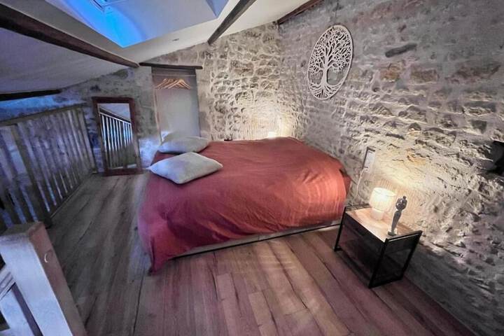 Room 10 of 57