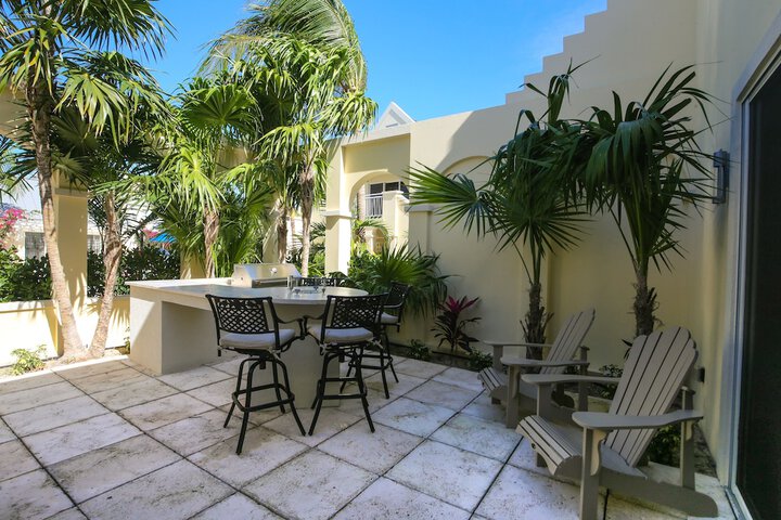 Hotel Exterior 209 of 209