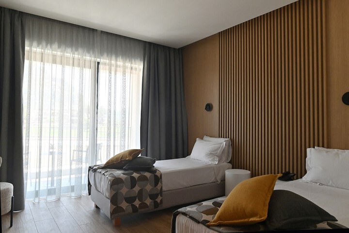 Room 25 of 50