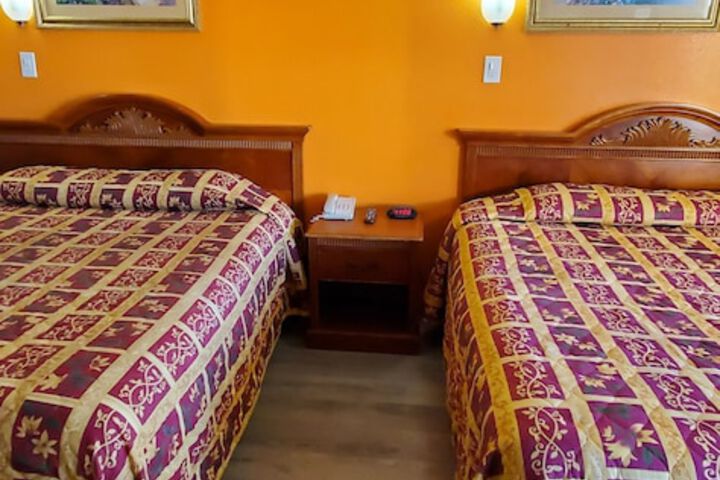 1 King Bed (46 of 65)