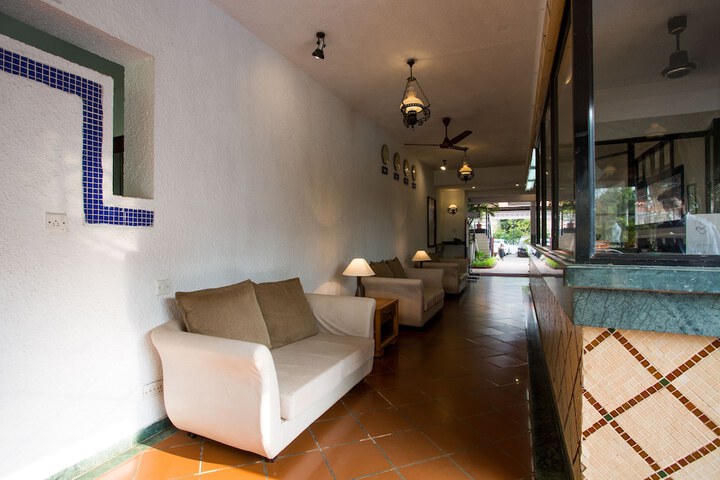 Hotel Lobby