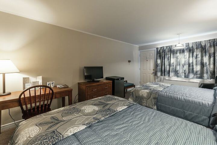 Room 16 of 28