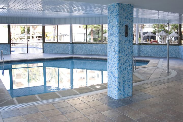 Pools & Facilities