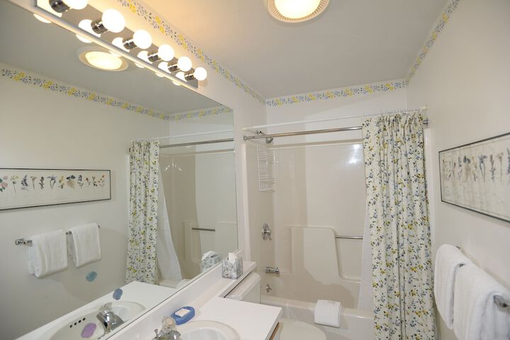 Room 13 of 55