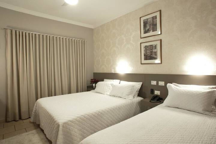 Room 3 of 17