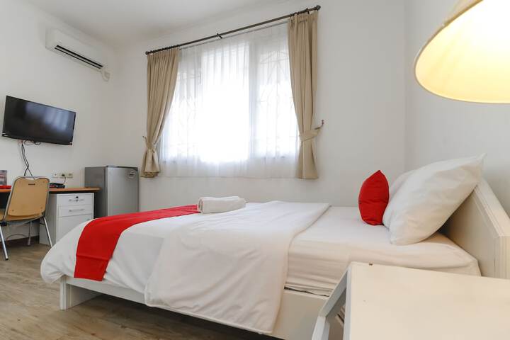 Room 2 of 15