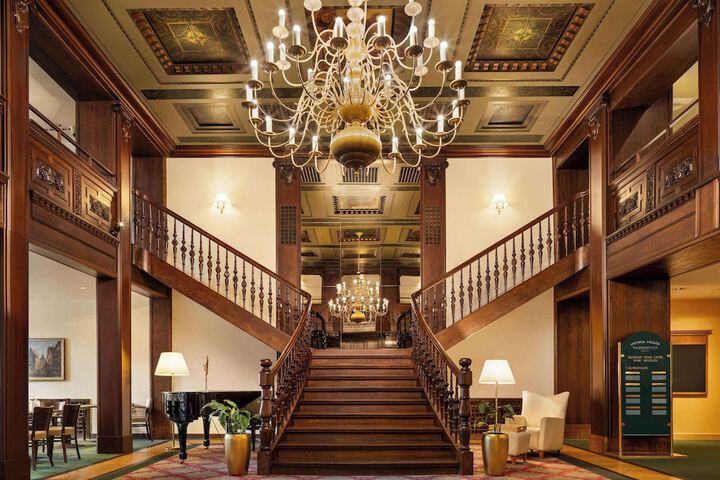 Hotel Interior 7 of 79