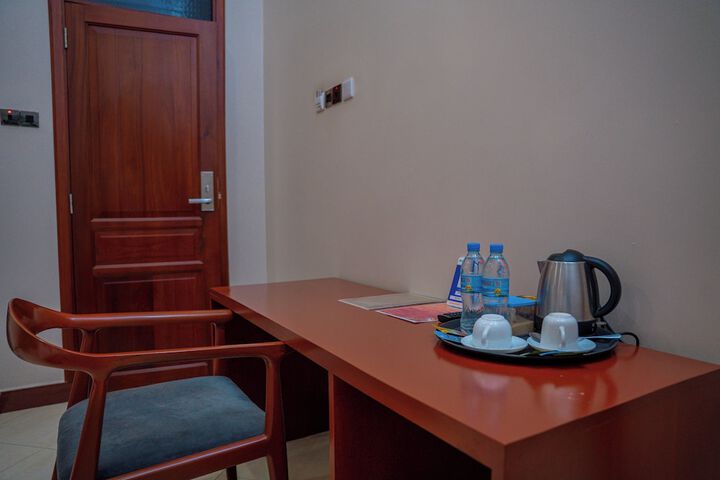 Room 30 of 63