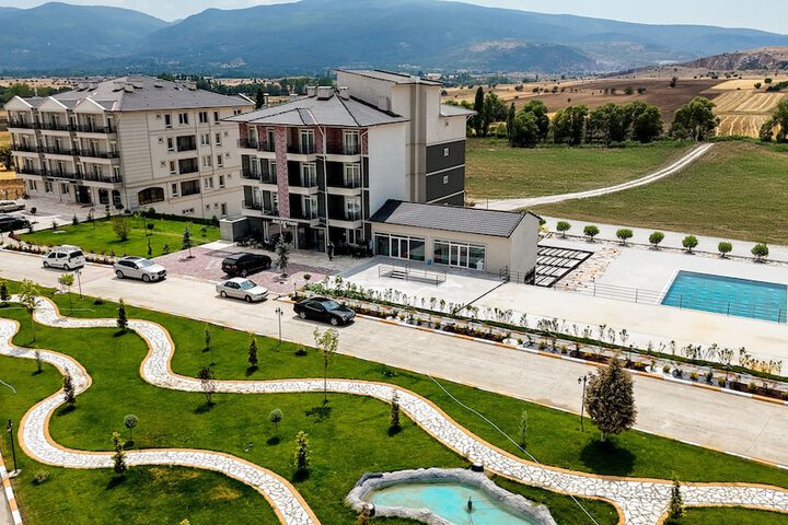 Exterior of Clovers Thermal Resort & Spa