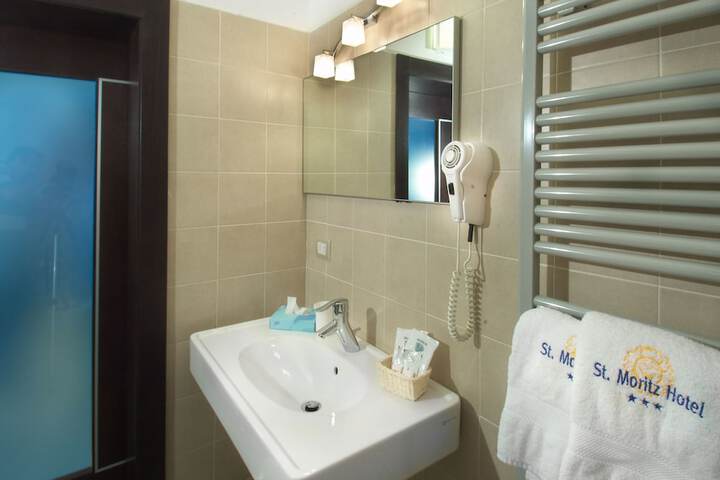 Room 20 of 31