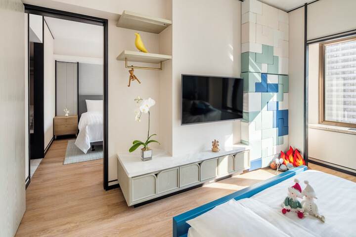 Room 43 of 110