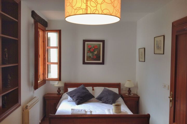 Room 16 of 36