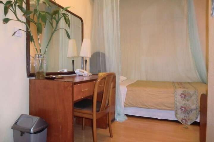 Room 21 of 56