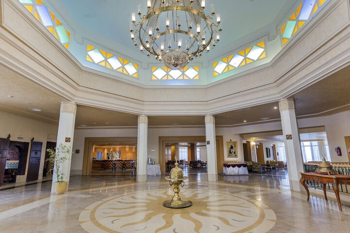 Hotel 2 of 68