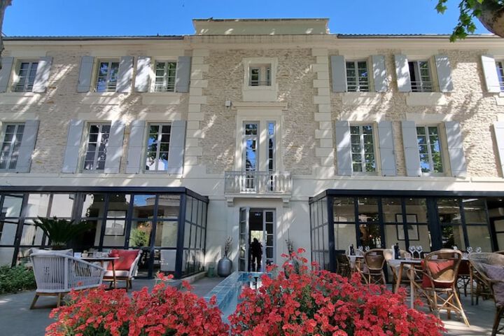 Hotel Exterior 109 of 117