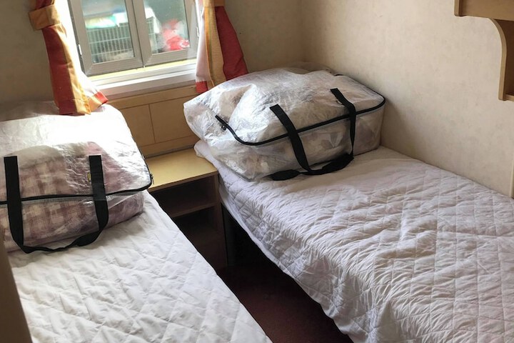 Room 33 of 68