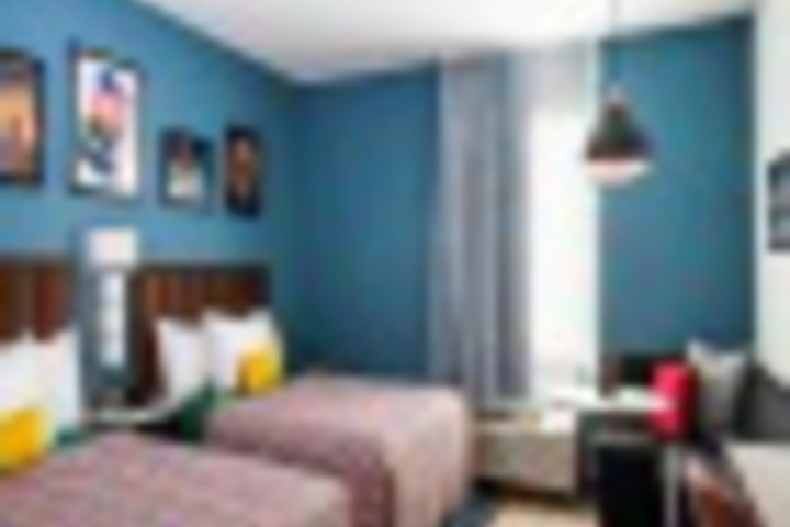 Room 15 of 72