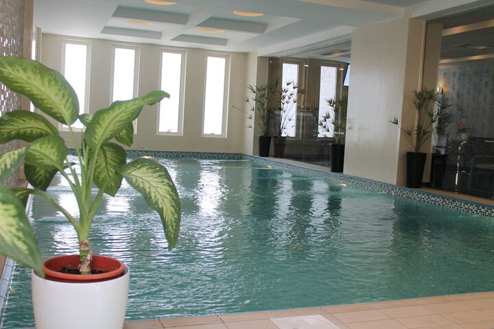 Pool 24 of 47