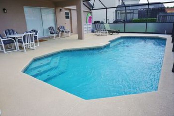 Pool 241 of 268