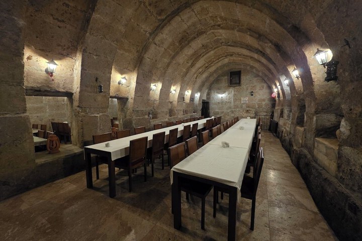 Dining 486 of 578