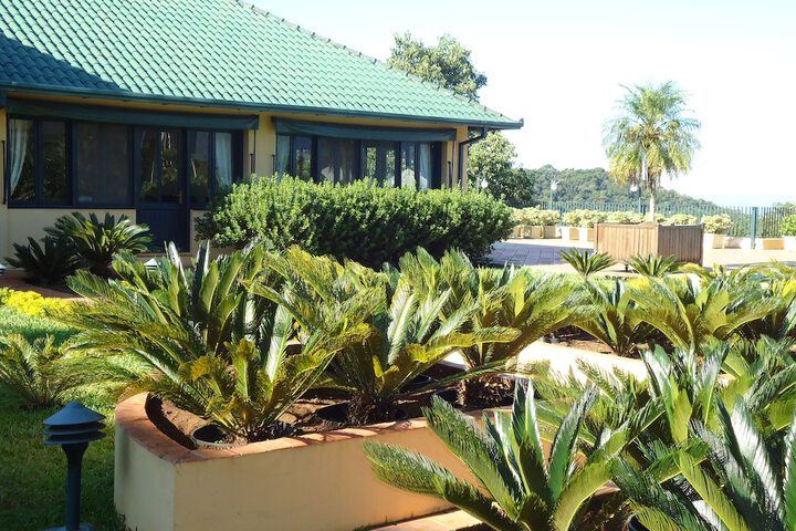 Hotel Exterior 119 of 127