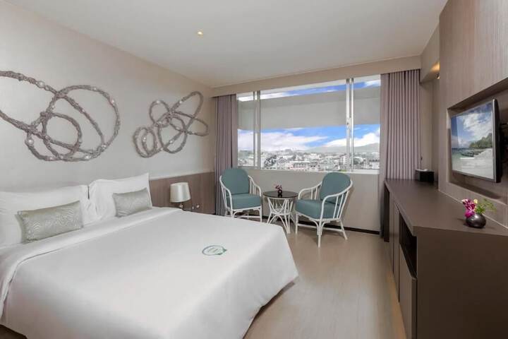 Room 16 of 70