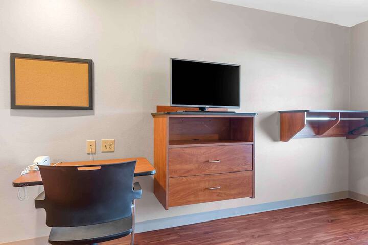 Room 7 of 31