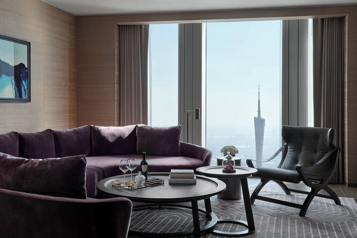 Room 21 of 154