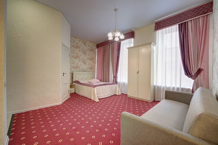 Room 17 of 58