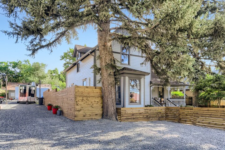 Terrace/Patio 61 of 79