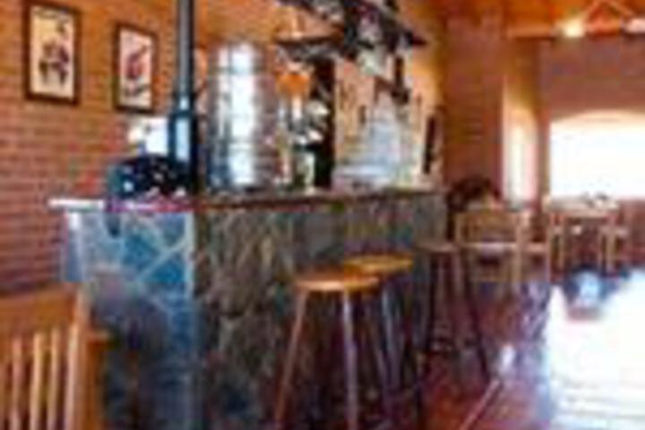 HOSTERIA LAUQUEN PILMAIQUEN