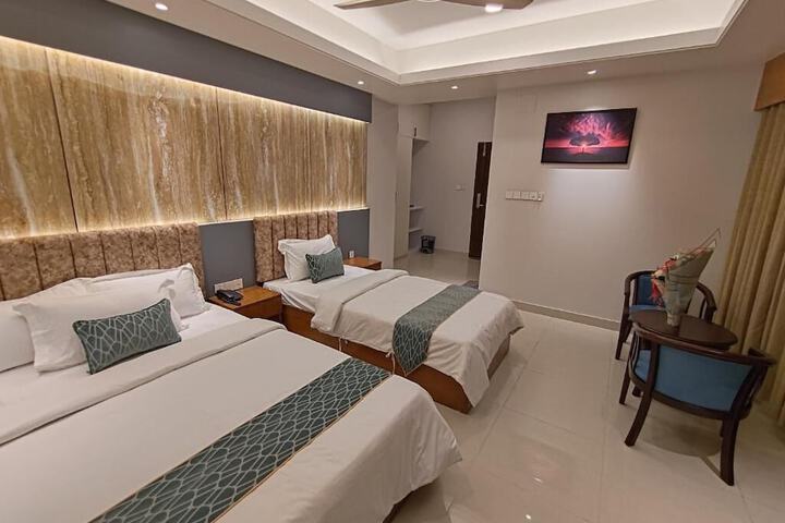 Room 47 of 73