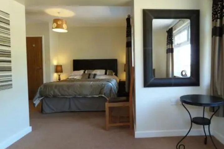 Room 3 of 24