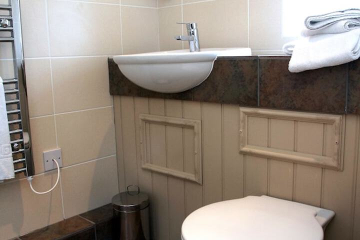 Clean Restrooms