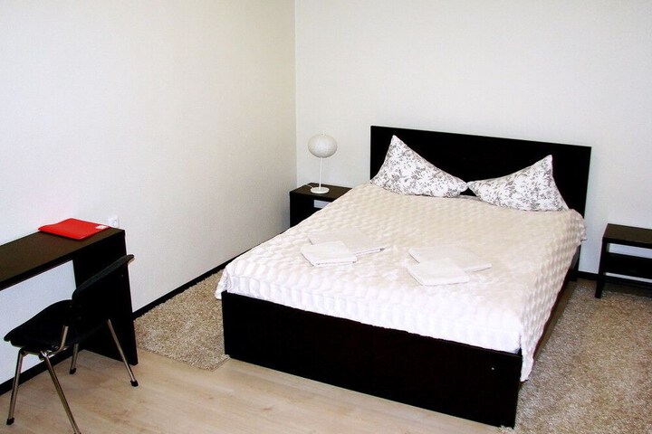Room 5 of 45