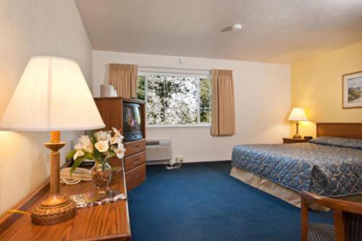 The Jackson Lodge