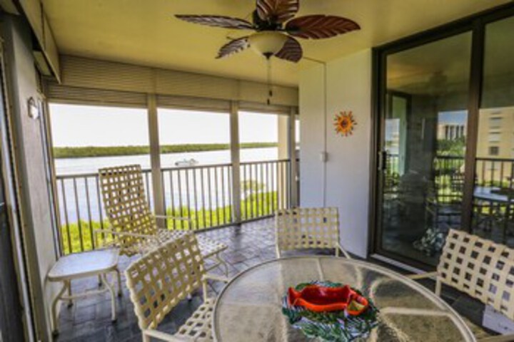 Terrace/Patio 2 of 28