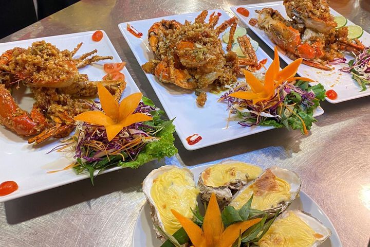 Dining 249 of 307