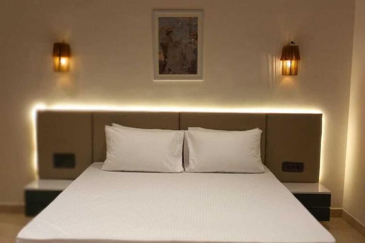 Hotel Interior 25 of 37