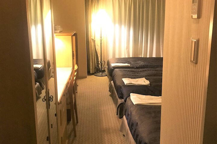 Room 19 of 65