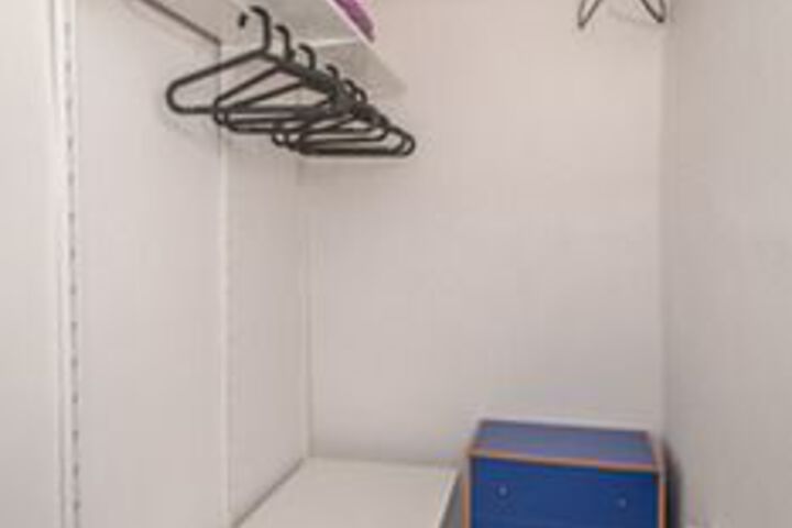Room 17 of 25