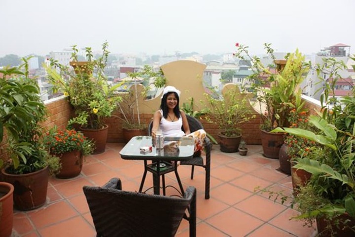 Terrace/Patio 21 of 30
