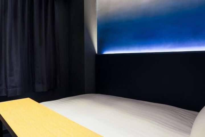 Room 21 of 64