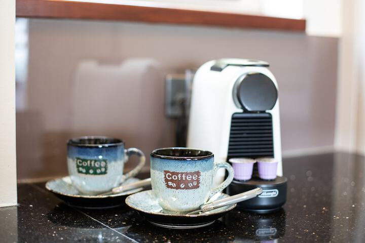 Breakfast/Coffee Service 27 of 44