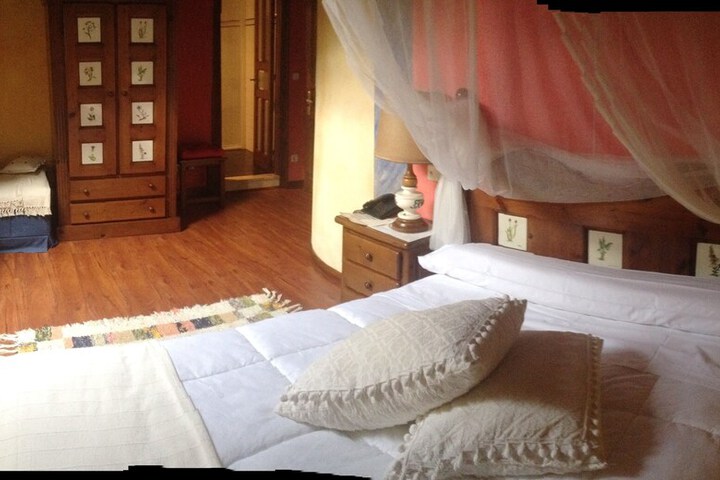 Room 15 of 65