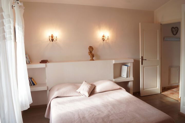 Room 16 of 79