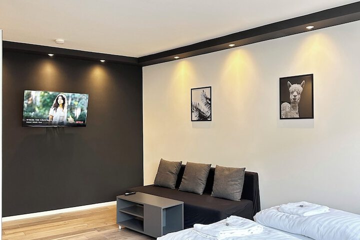 Room 19 of 63
