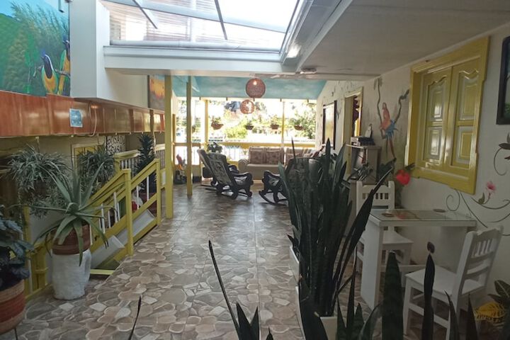 Room 16 of 23